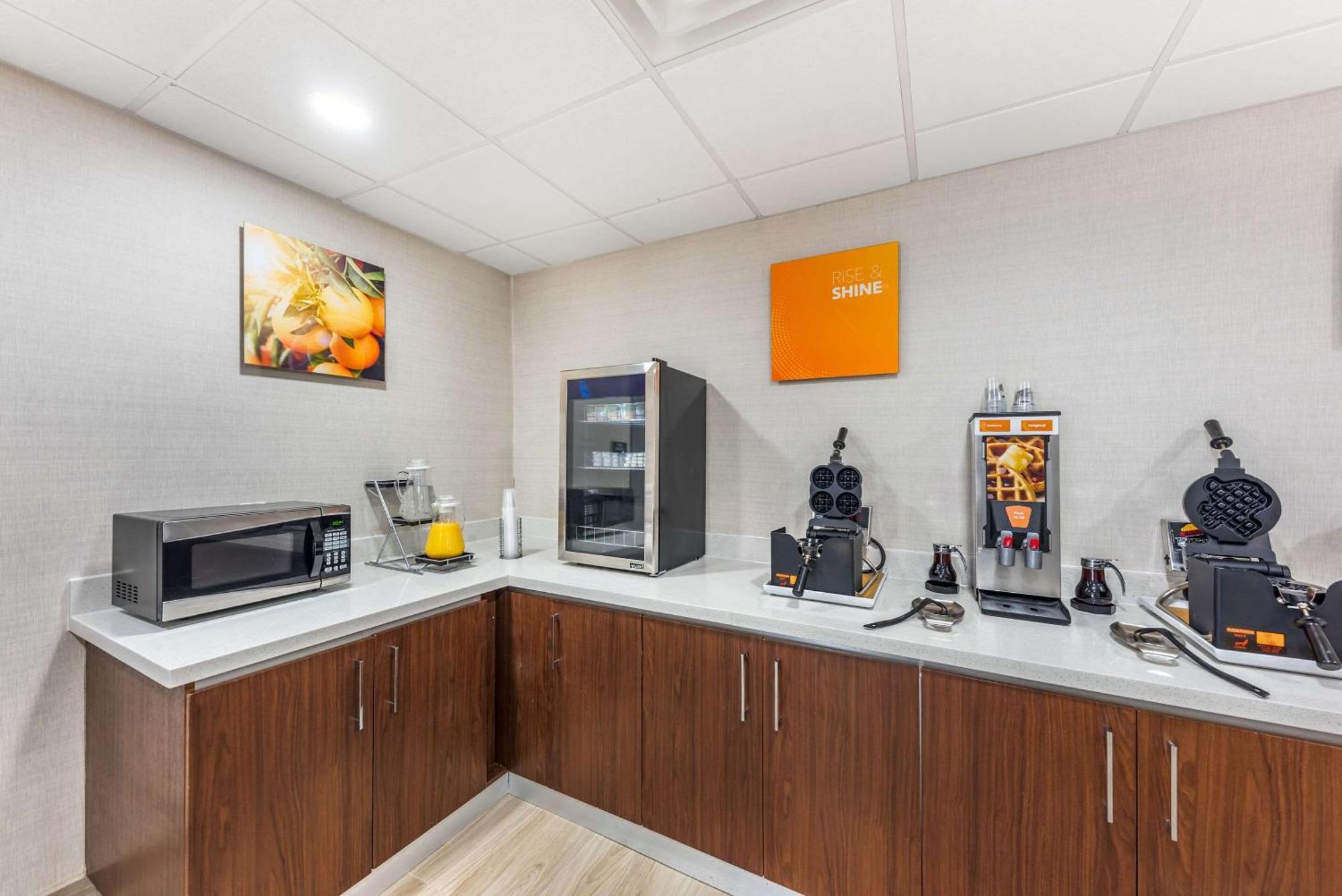 Comfort Inn & Suites Belton Temple South I-35 מראה חיצוני תמונה